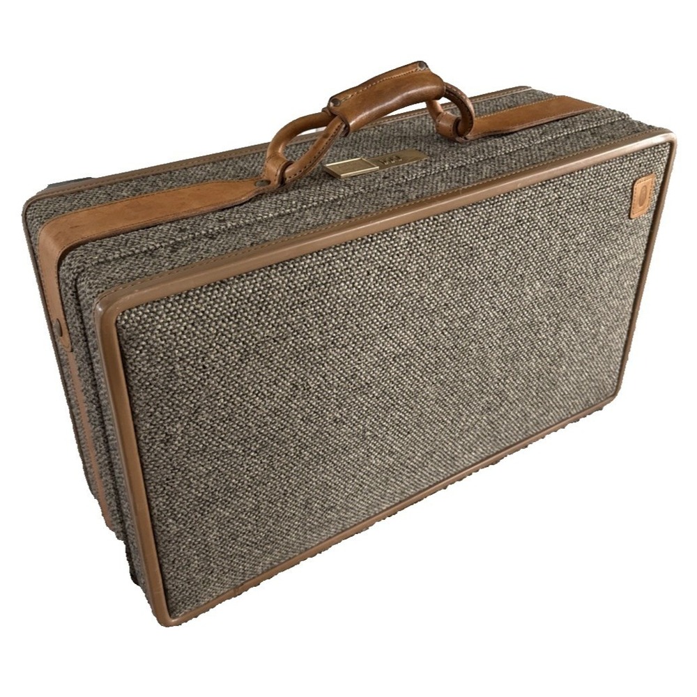Hartmann Tweed Suitcase Unisex Large Brown Good Leather Trim Vintage Carry On